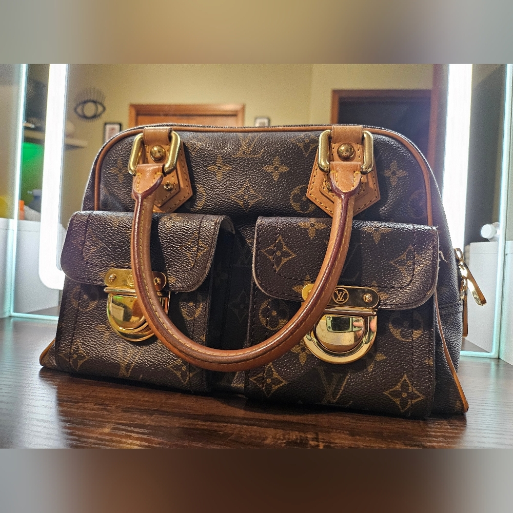 Louis Vuitton Gold and Brown Shoulder Bag with Iconic Monogram